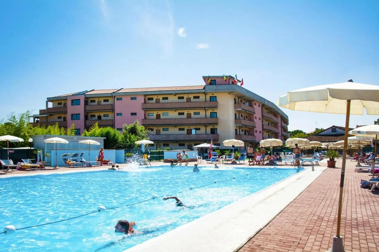 Residence Costa Paradiso, Lido Adriano 0*,